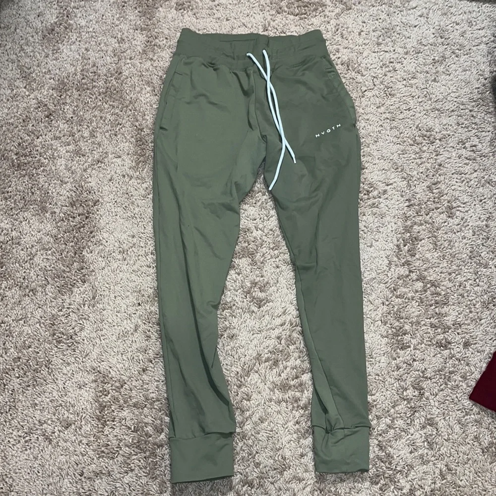 Olive NVGTN Joggers - Picture 5 of 6